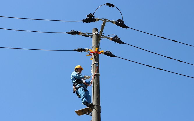 安定供給マインドの第70代の継承者たち。一人前の技術者に向けて使命感高く。 イメージ