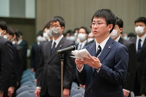 新入社員代表の「誓いの言葉」 イメージ2