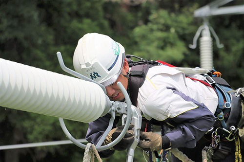 工事会社は若手社員を中心に、１３社から合計３２名が参加