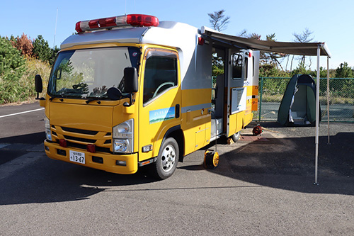東北電力NW　配電部門の機材展示も行われました イメージ2
