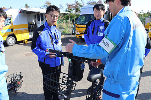 東北電力NW　配電部門の機材展示も行われました イメージ6