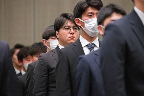 「先輩方が築き上げた信頼」「挑戦と変革」216名の決意 イメージ3