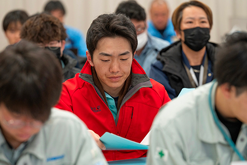 訓練は2泊3日。19社43名が参加 イメージ3